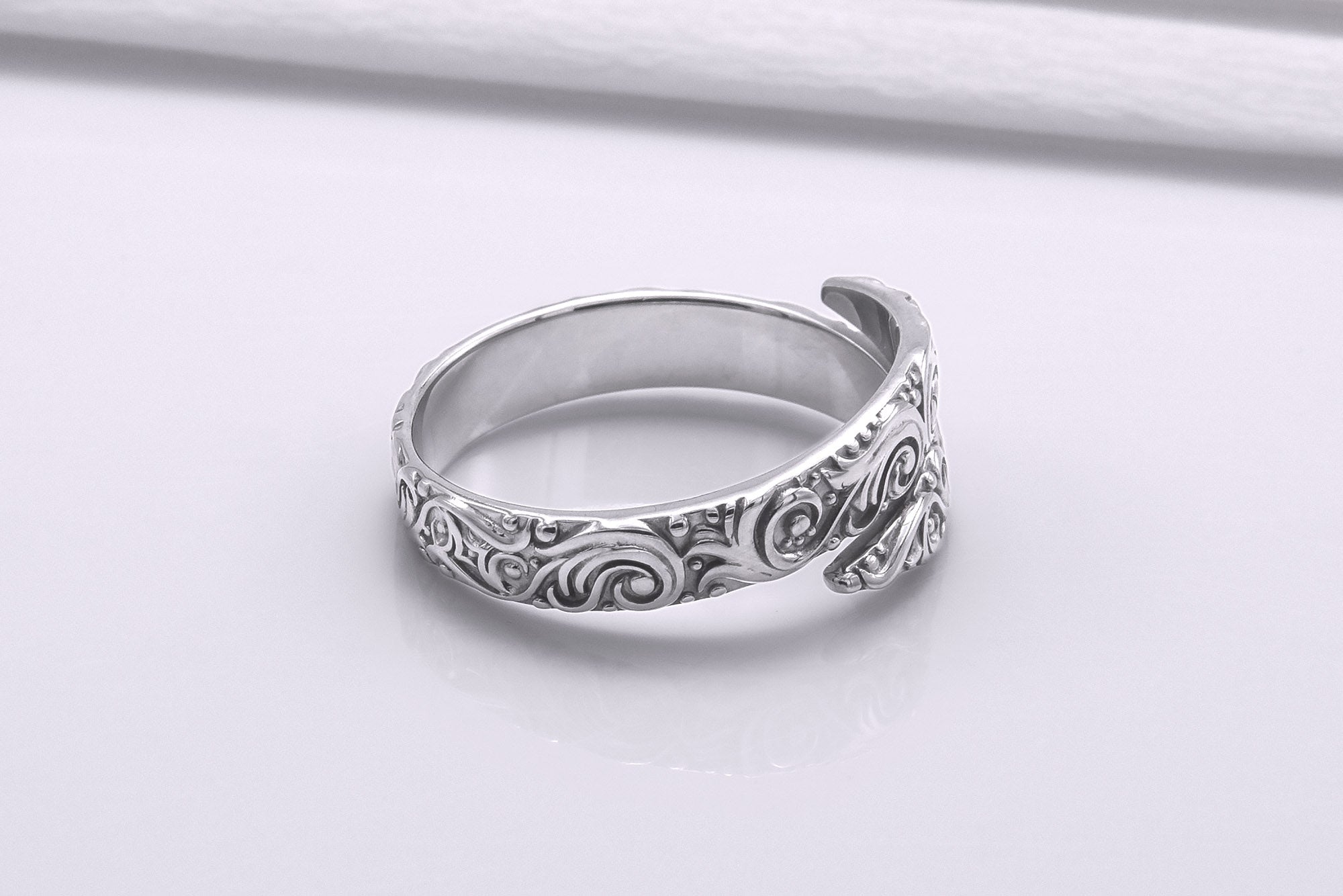 950 Platinum Snake Style Ring with Ornament, Handmade Norse Jewelry - vikingworkshop