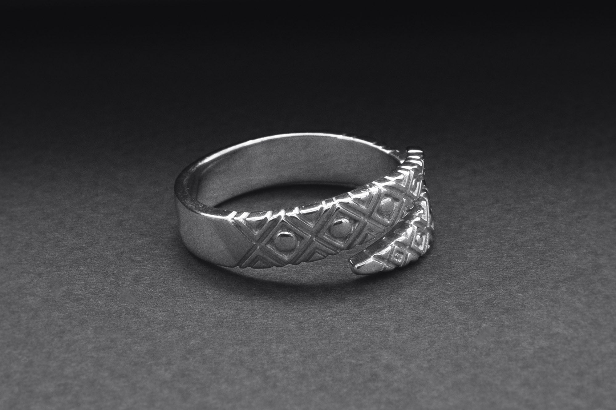 950 Platinum Snake Style Ring with Geometry Ornament, Handcrafted Jewelry - vikingworkshop