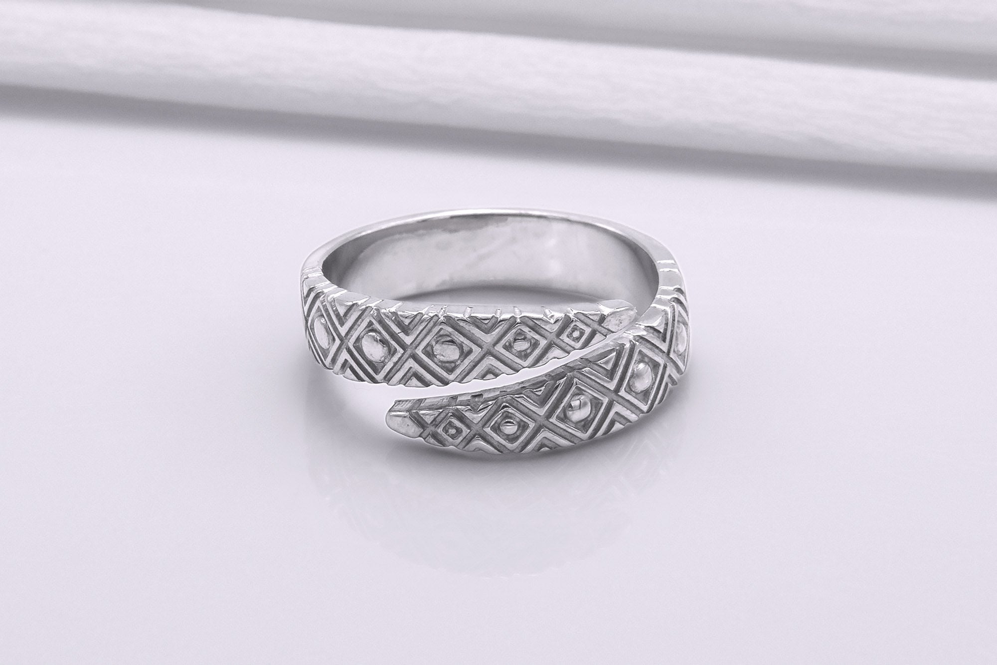 950 Platinum Snake Style Ring with Geometry Ornament, Handcrafted Jewelry - vikingworkshop