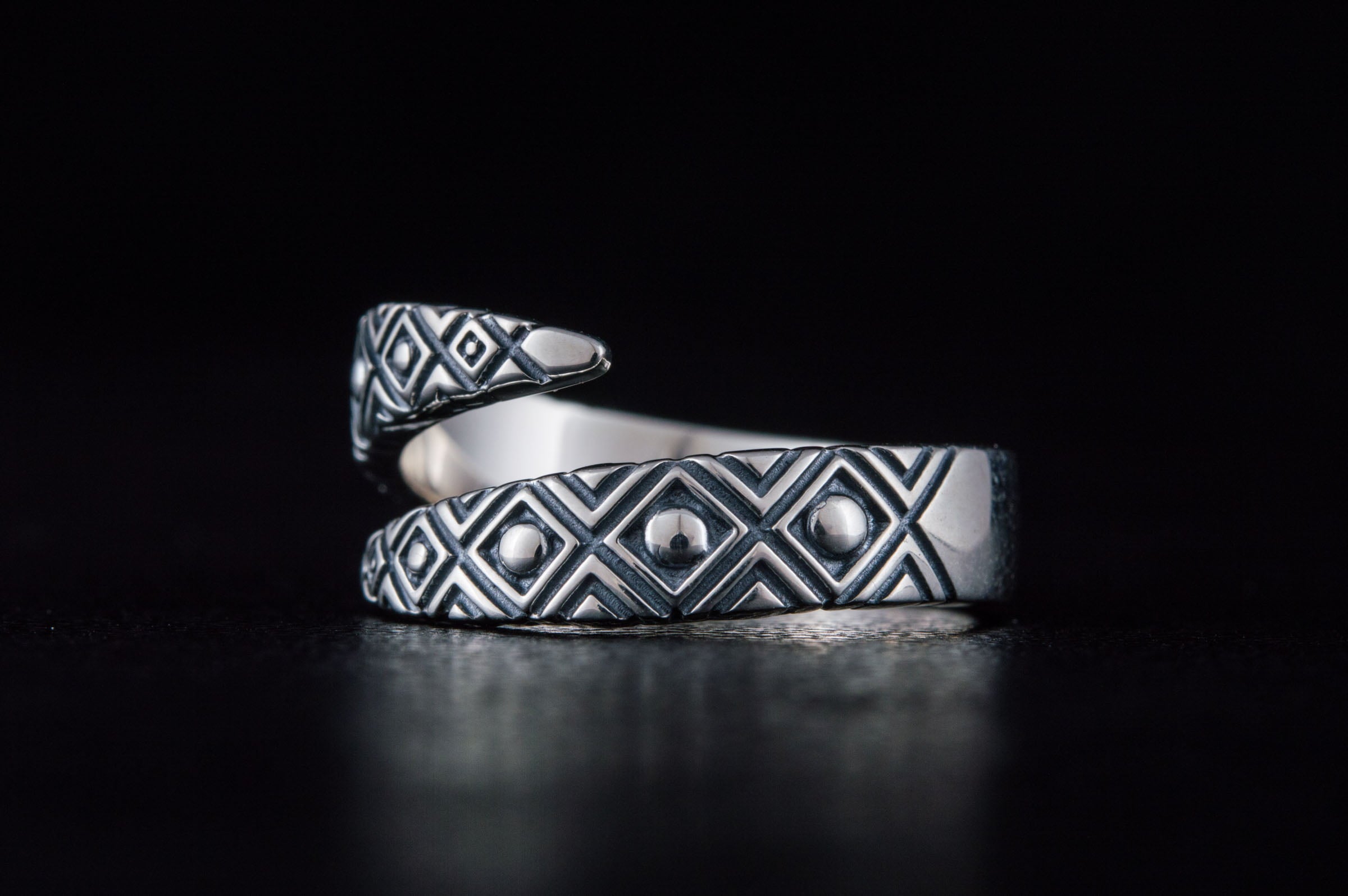 Snake Style Ring with Geometry Ornament Sterling Silver Jewelry - vikingworkshop