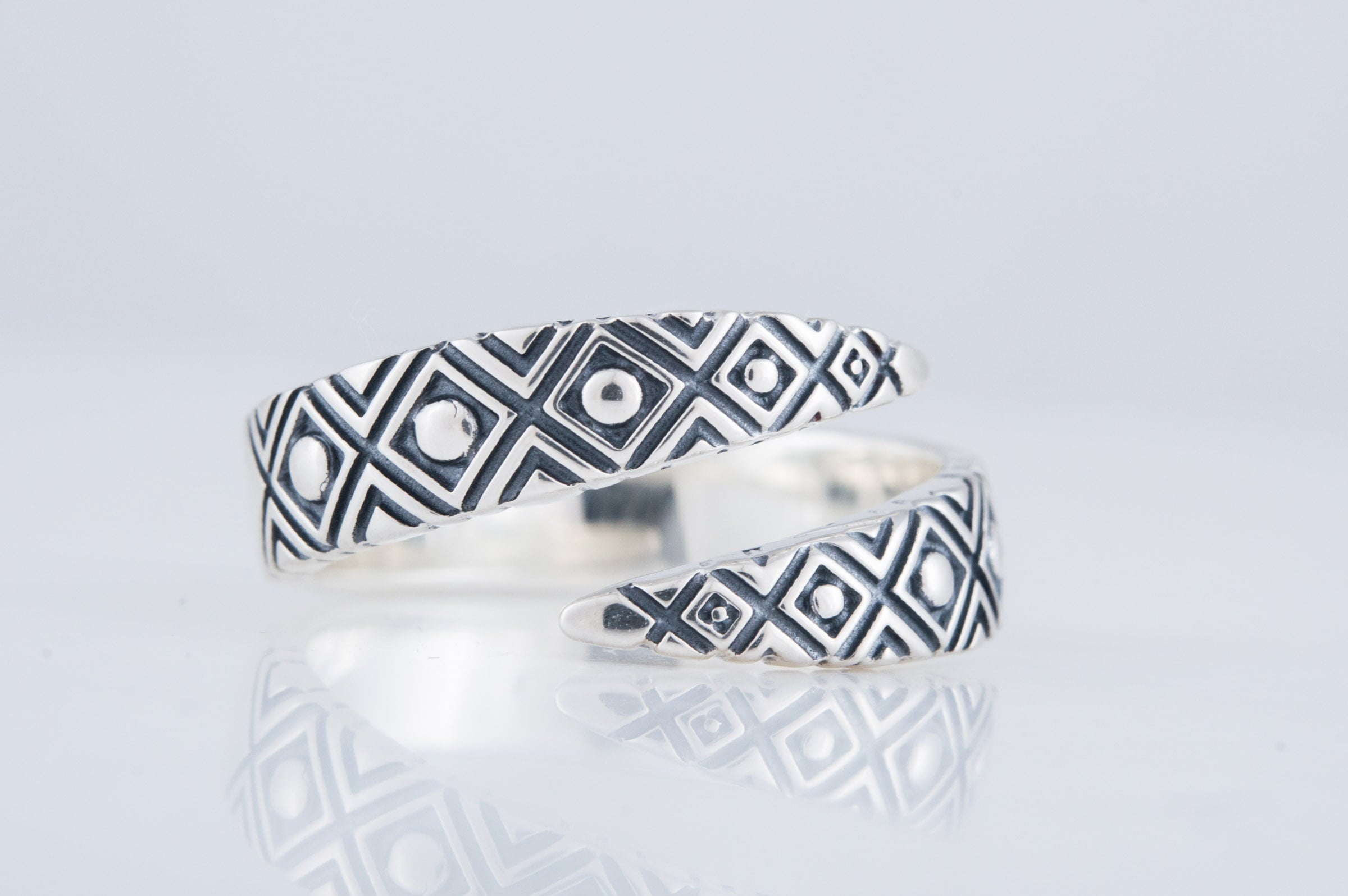 Snake Style Ring with Geometry Ornament Sterling Silver Jewelry - vikingworkshop