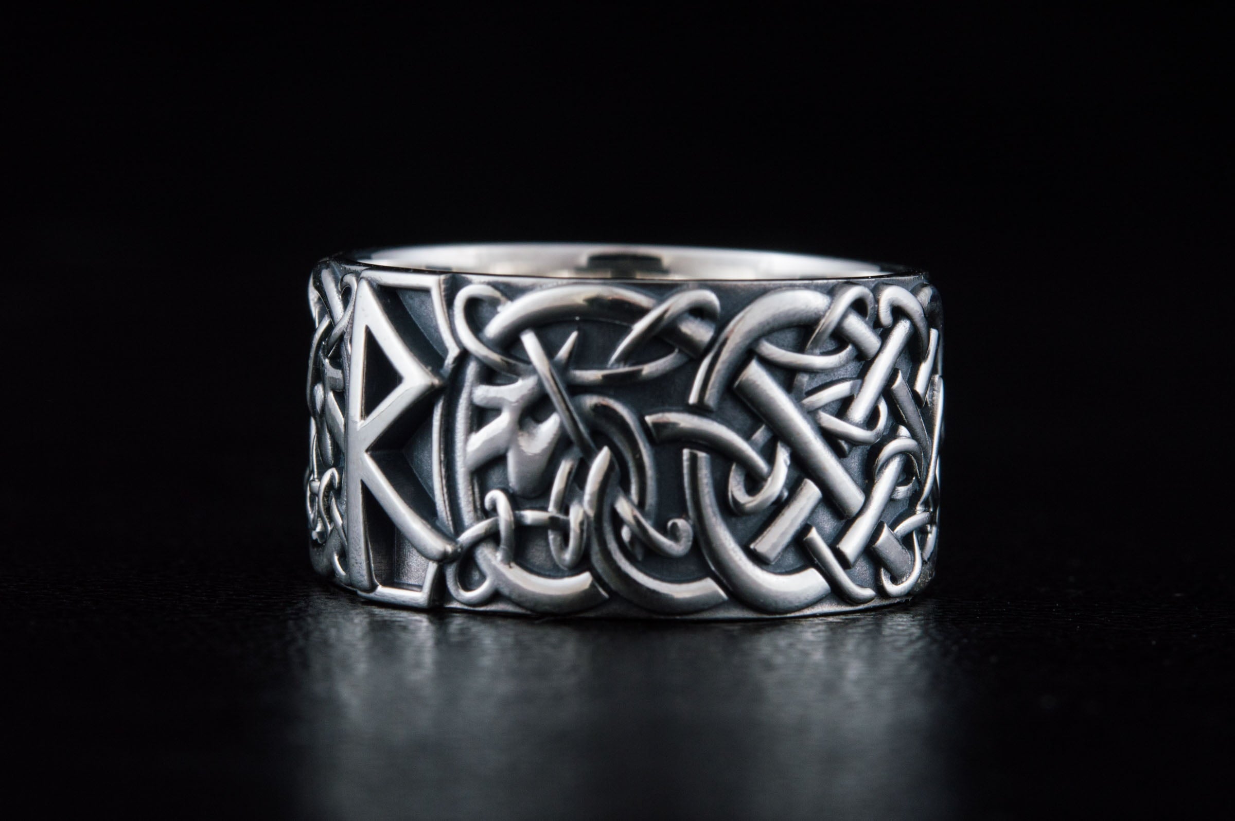 Ring with Raido Rune and Scandinavian Ornament Sterling Silver Viking Jewelry - vikingworkshop