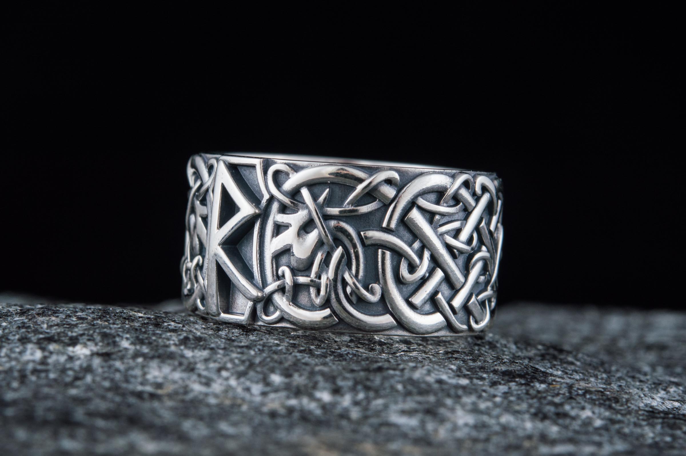 Ring with Raido Rune and Scandinavian Ornament Sterling Silver Viking Jewelry - vikingworkshop