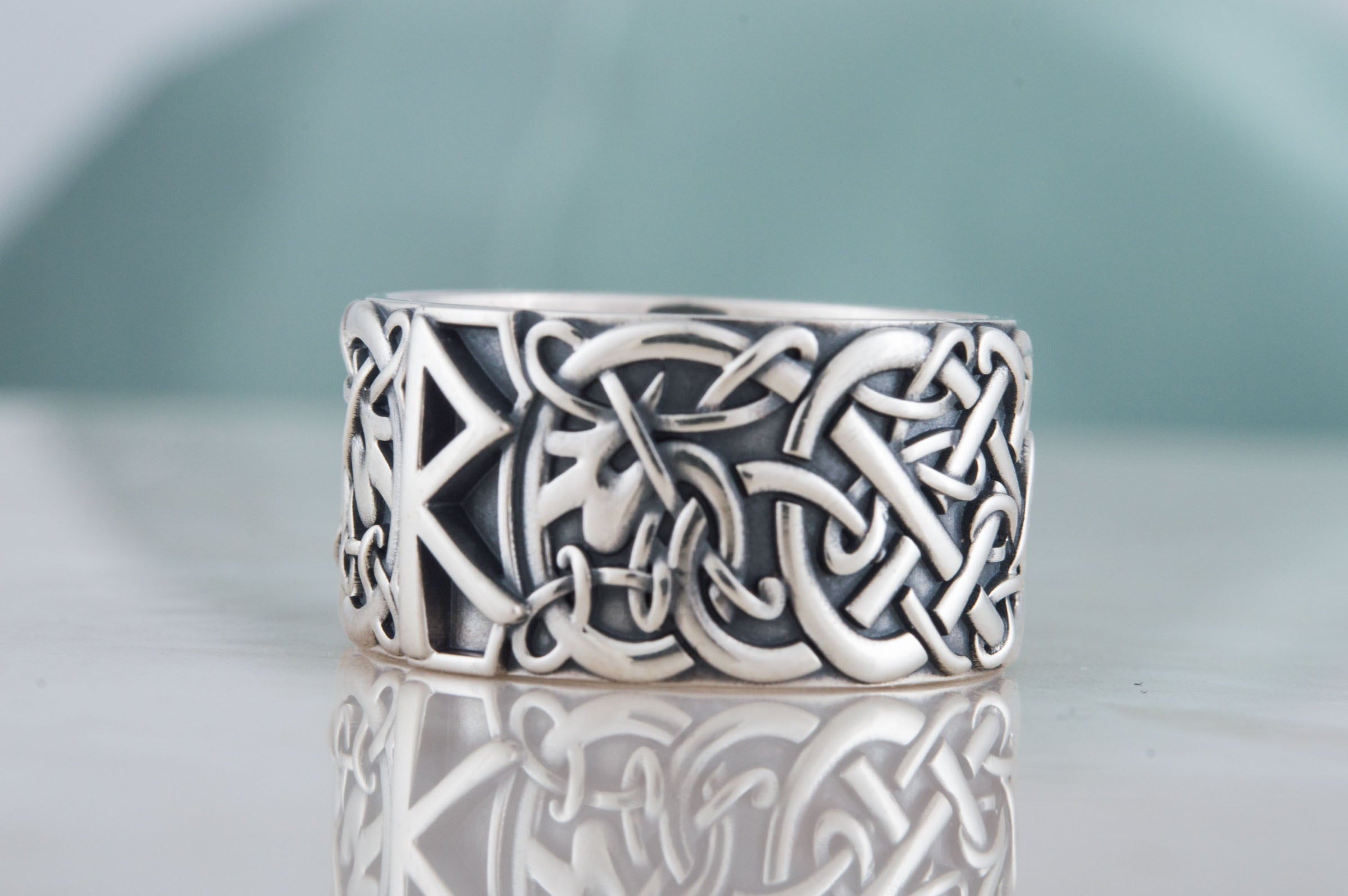 Ring with Raido Rune and Scandinavian Ornament Sterling Silver Viking Jewelry - vikingworkshop