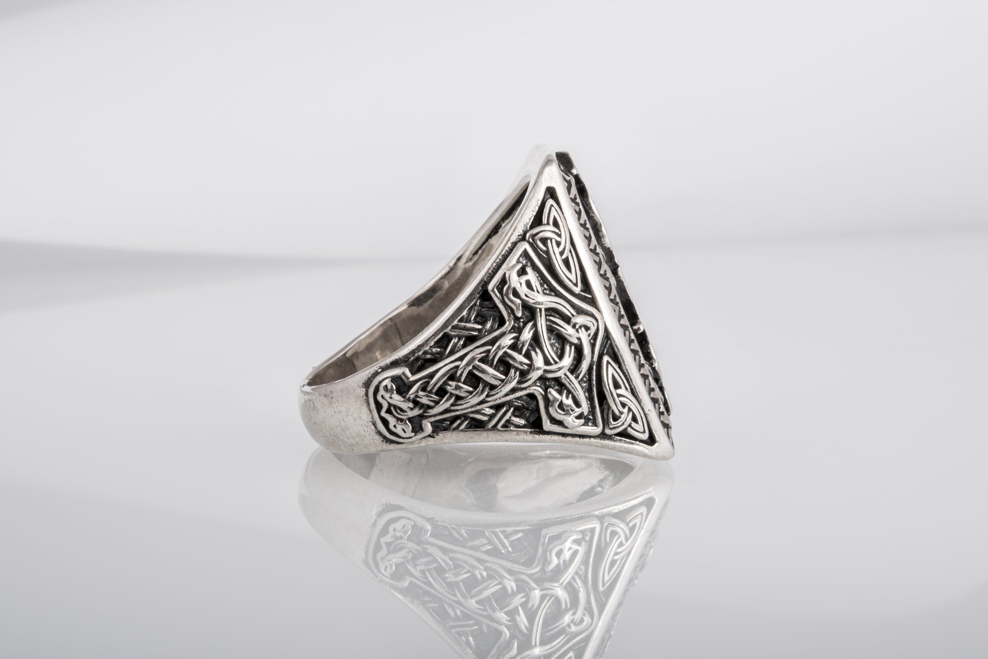 Unique Viking Ornament Ring with Odin's Ravens Huginn and Muninn, made of Sterling silver, Norse Jewelry - vikingworkshop