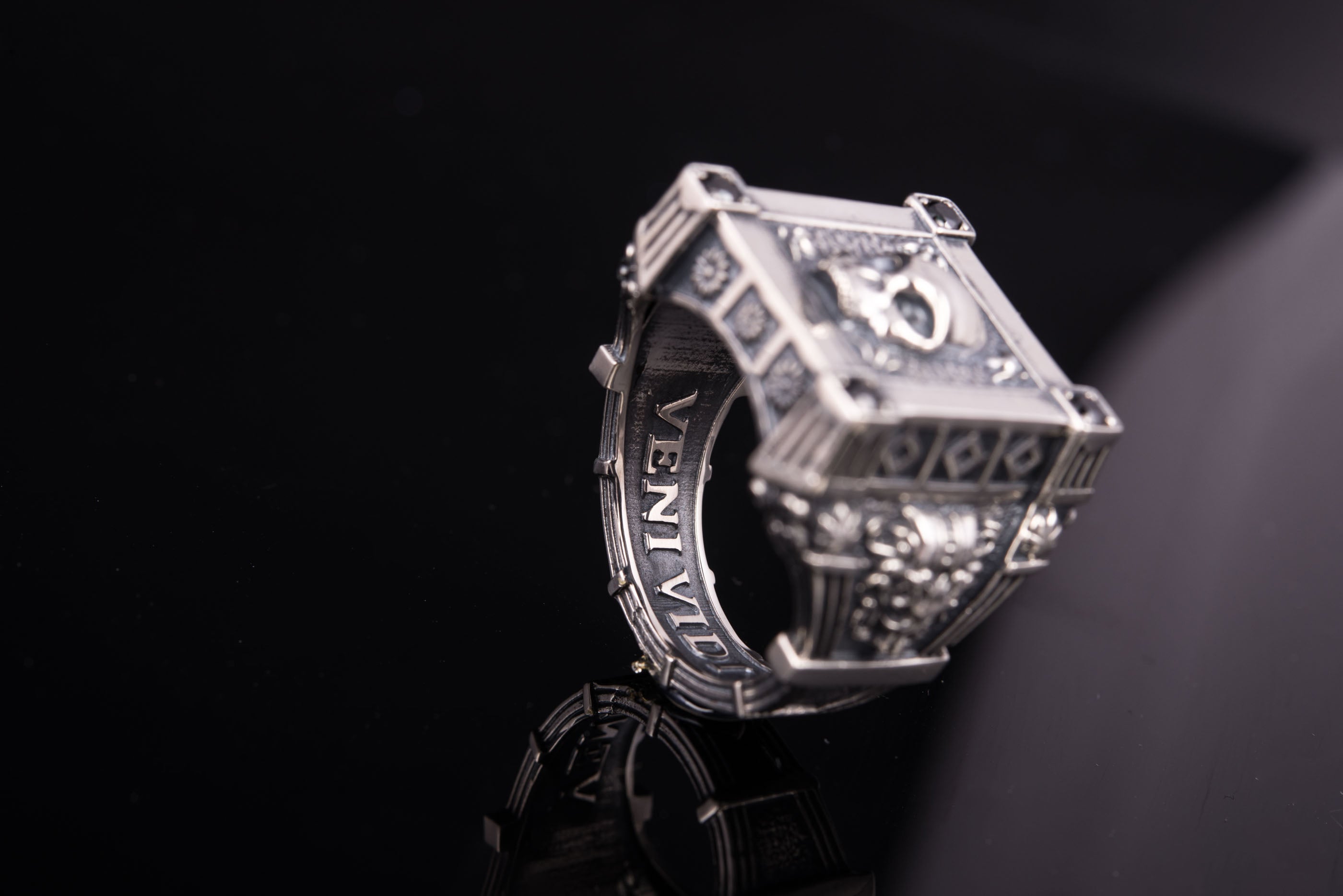 Unique 925 silver ring with Skull and Gems, Veni Vidi Vici inscription - vikingworkshop