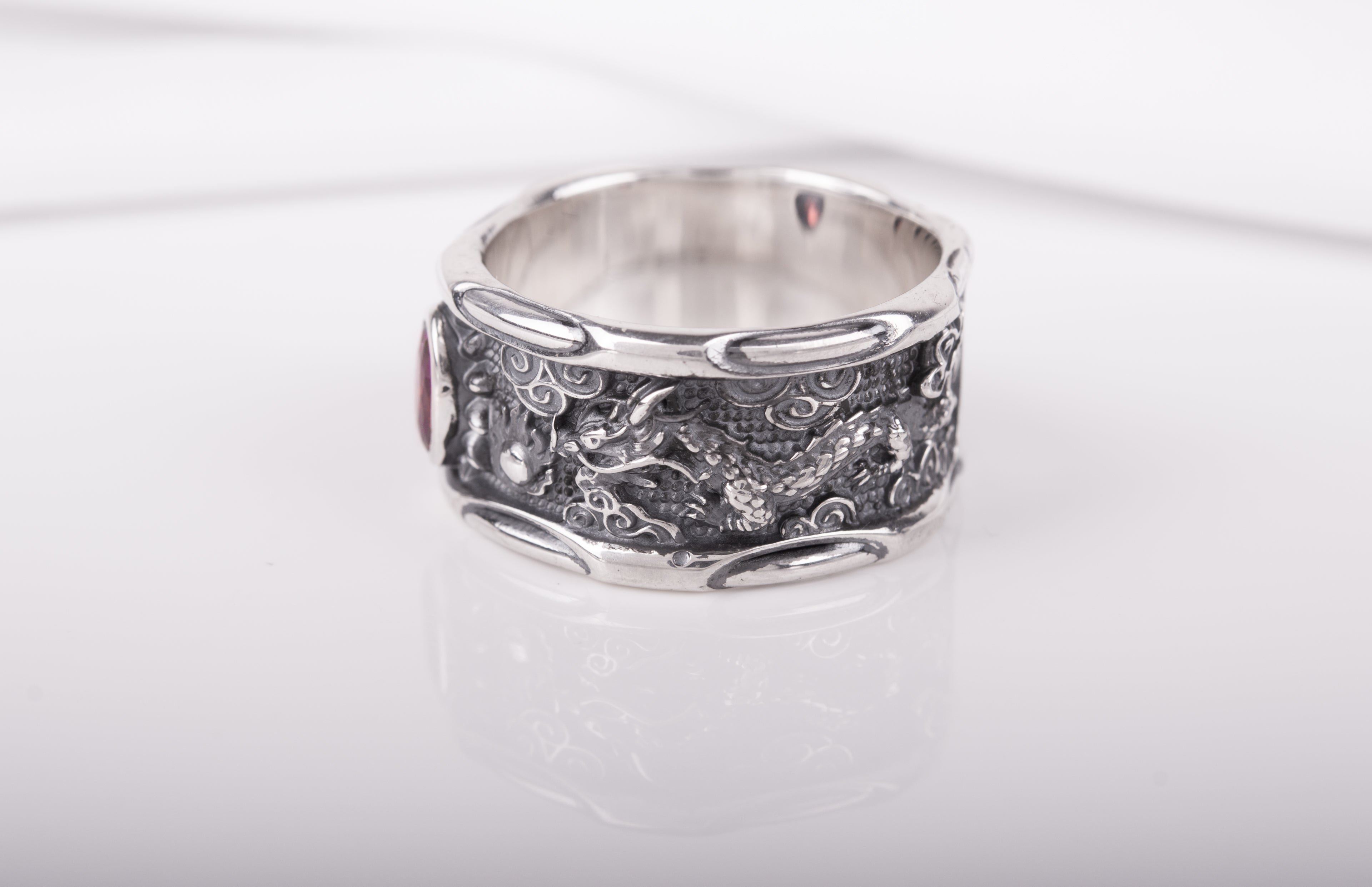 925 Silver Asian Style Dragon Ring with Red Gem