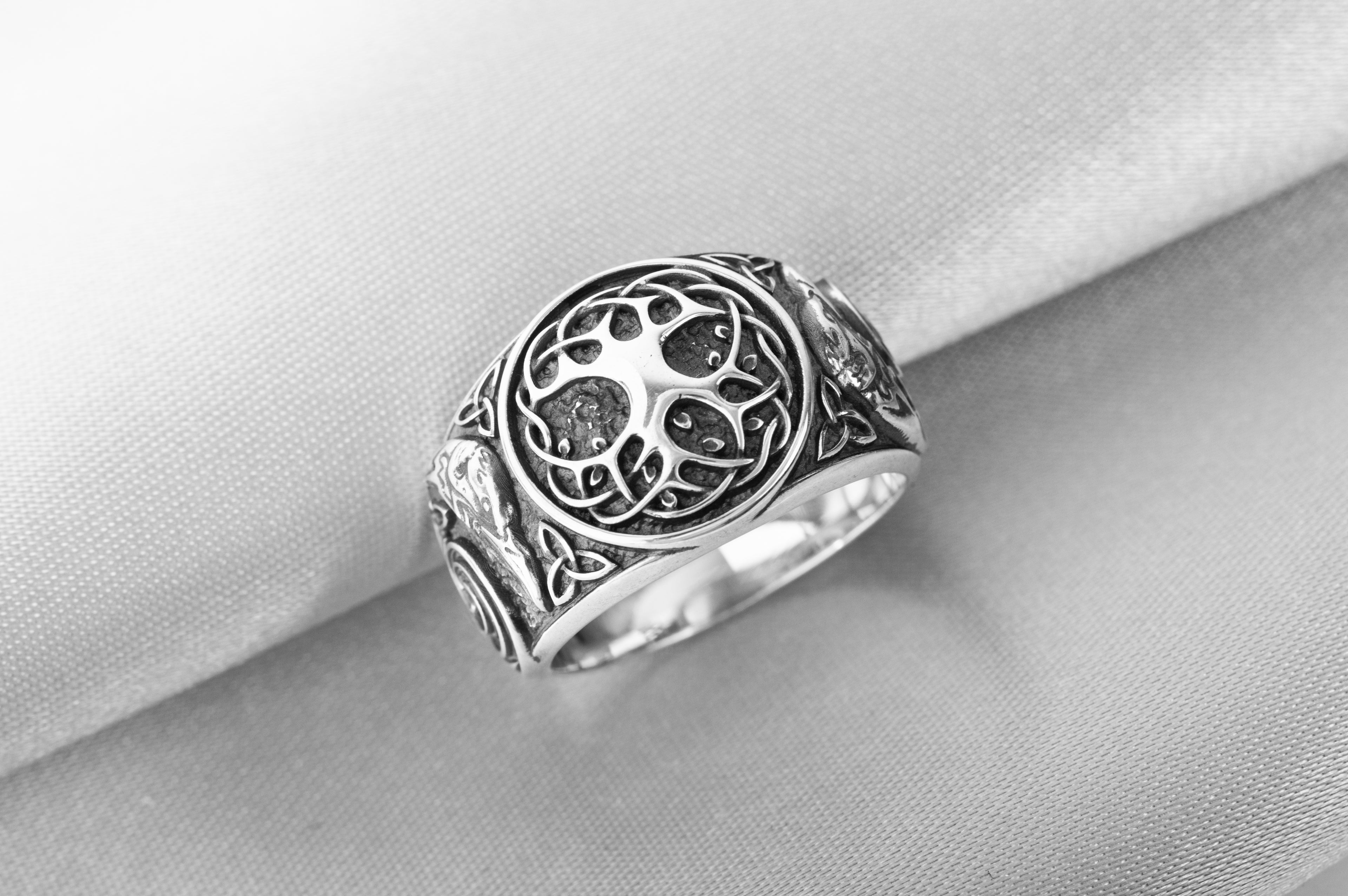 925 Silver Viking ring with Yggdrasil and Ravens, Unique handcrafted Jewelry - vikingworkshop