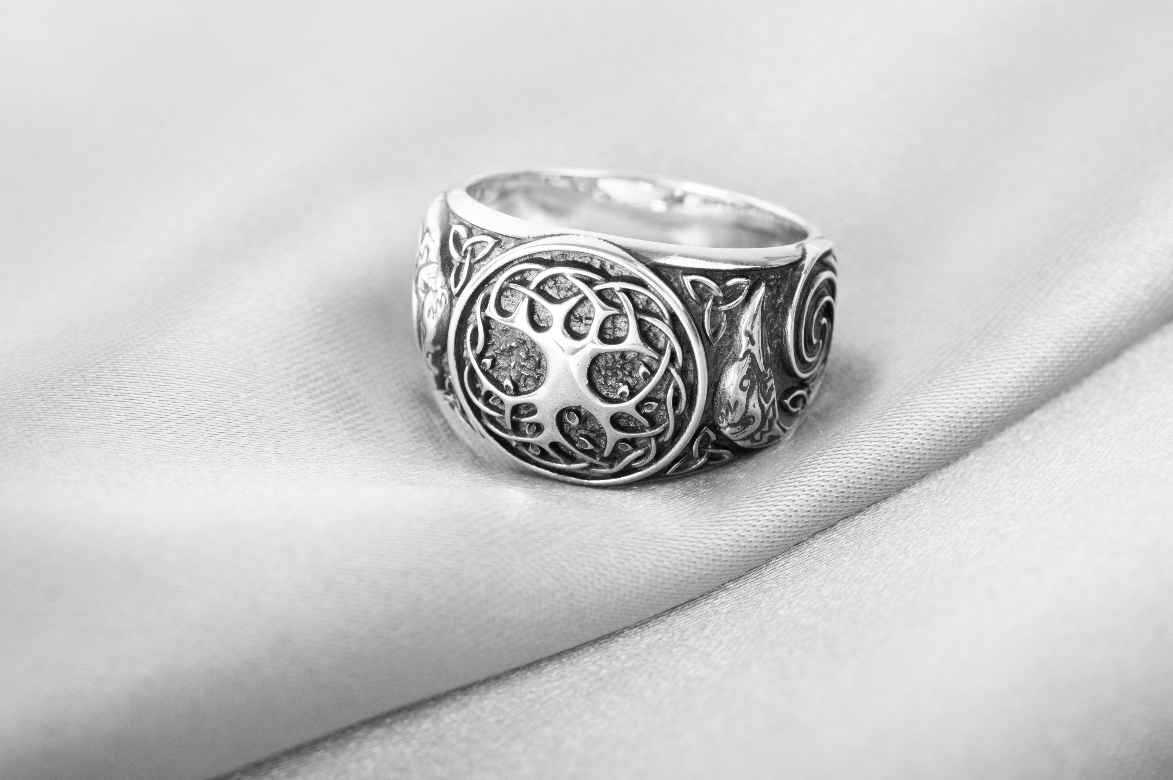 925 Silver Viking ring with Yggdrasil and Ravens, Unique handcrafted Jewelry - vikingworkshop