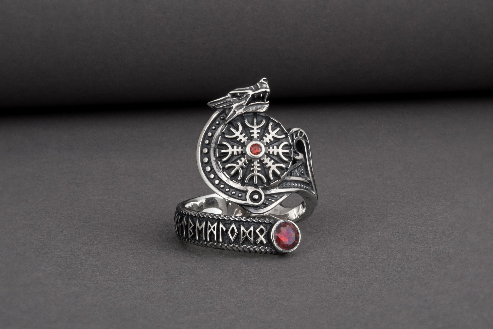 Vegvisir 925 Silver Norse Ring With Wolf And Red Gems, Handmade Jewelry - vikingworkshop