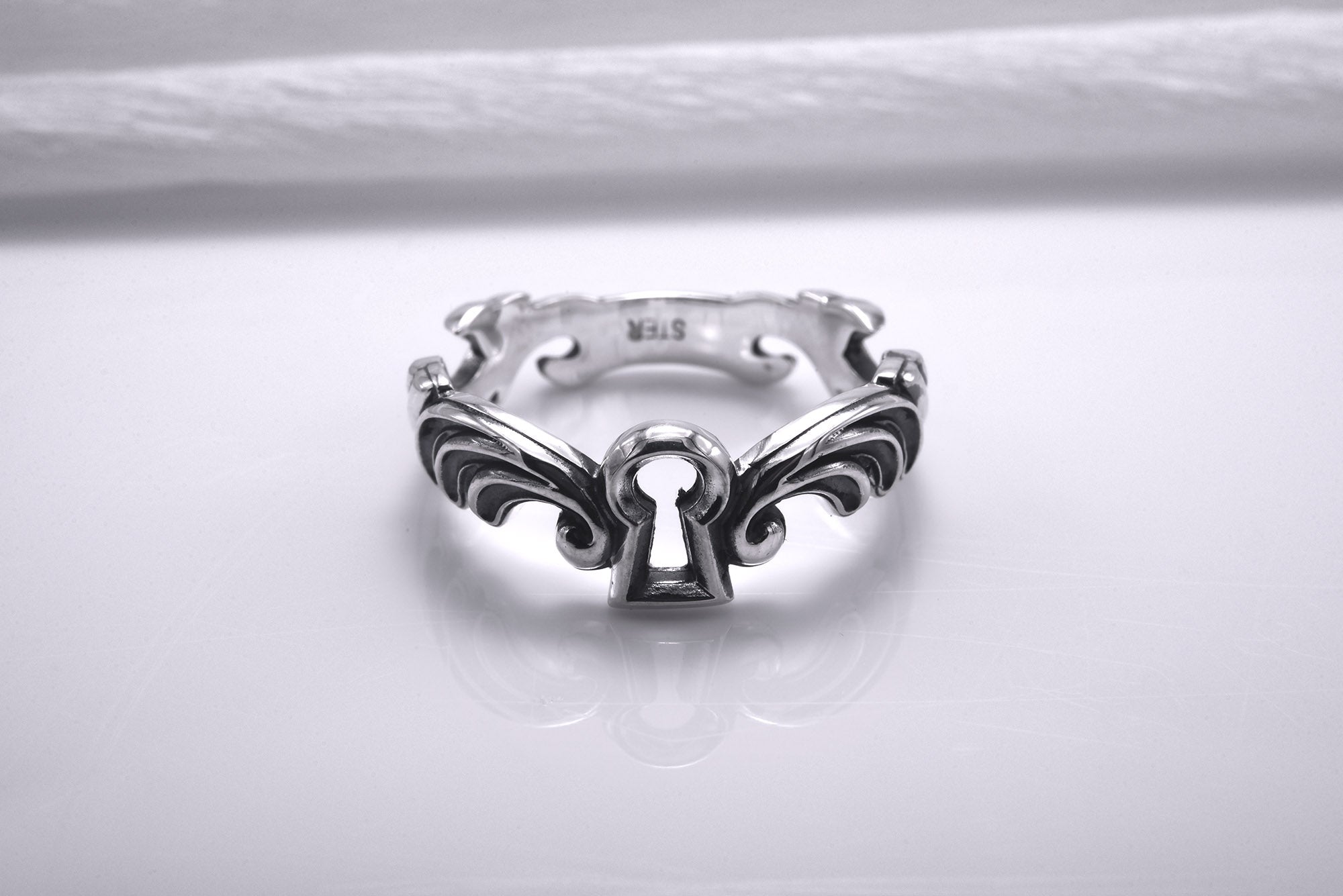 Sterling Silver Keyhole Band Ring, Handcrafted Fashion Jewelry - vikingworkshop