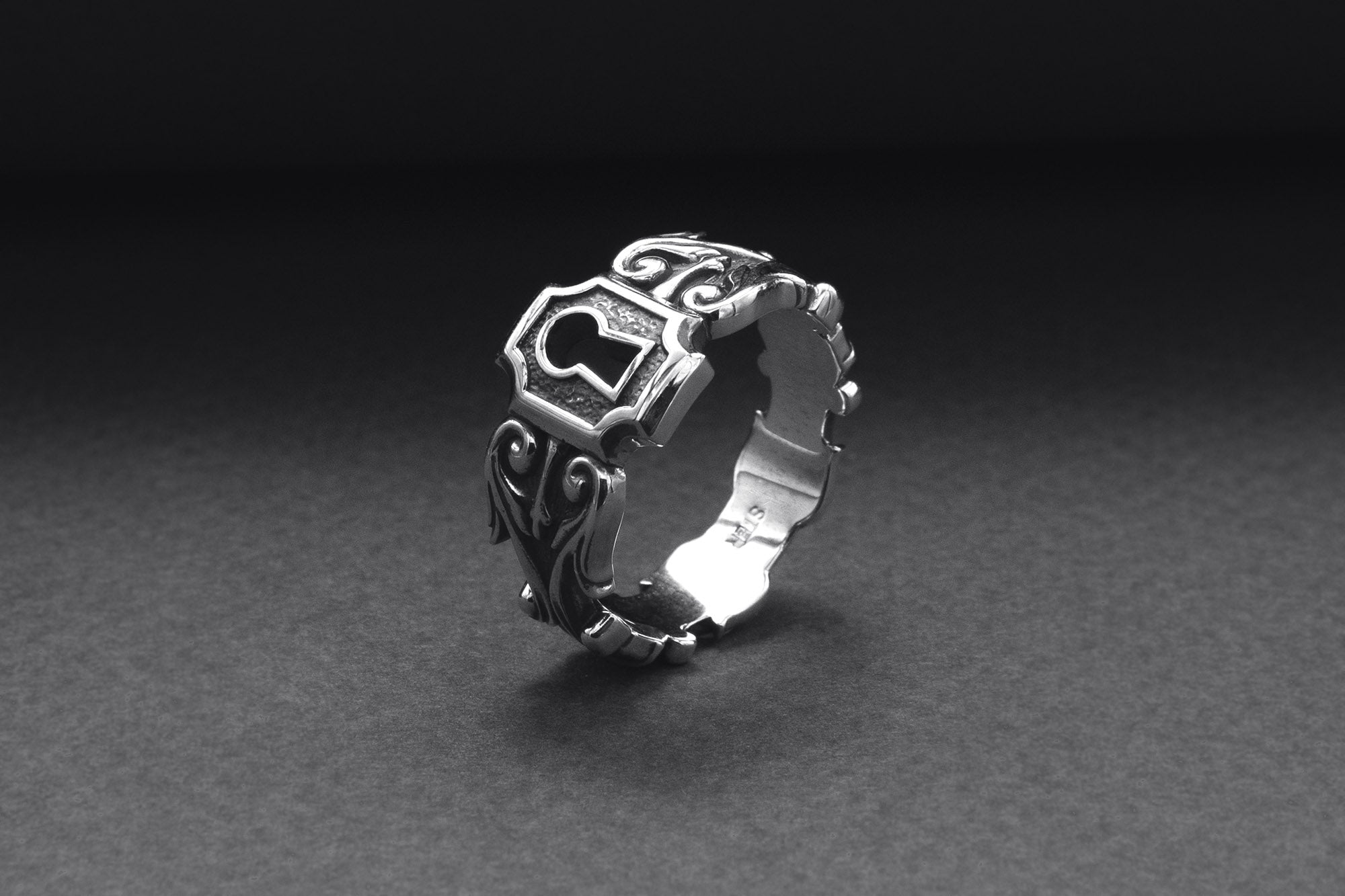 Sterling Silver Keyhole Band Ring with Ornament, Handcrafted Fashion Jewelry - vikingworkshop