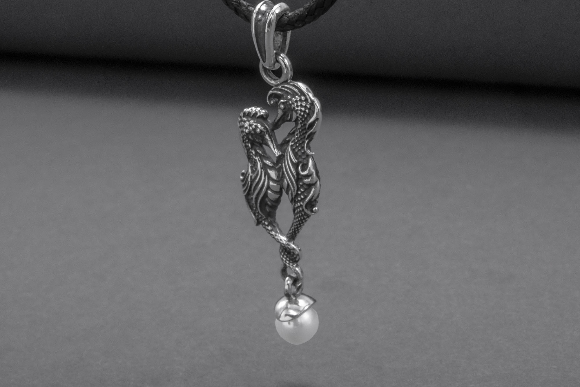 Minimalistic 925 Silver Seahorse Pendant With Pearl, Handcrafted Jewelry - vikingworkshop