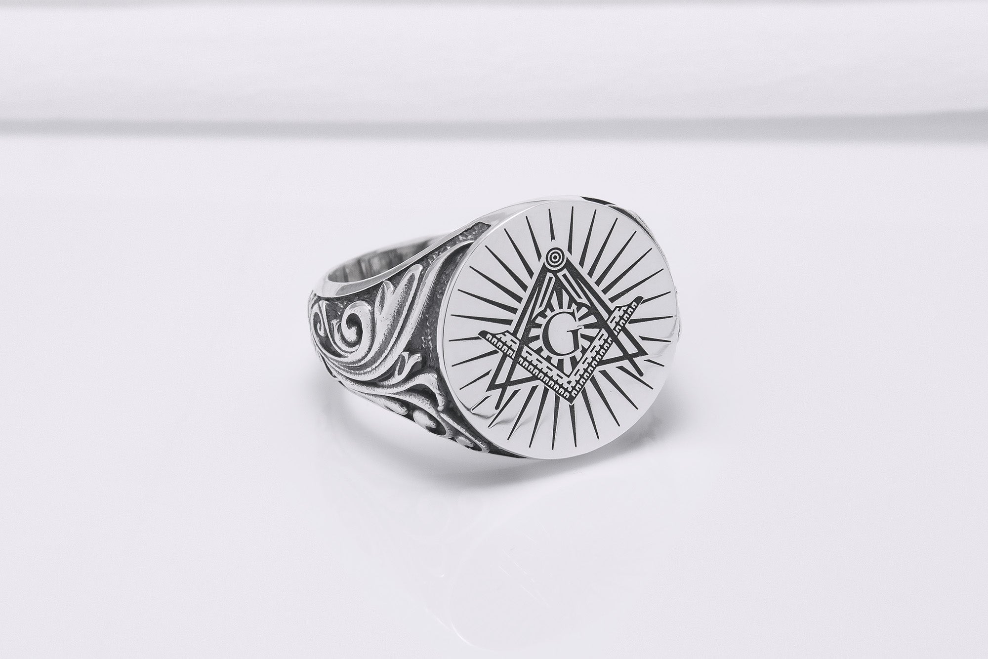 925 Silver Masonic Square and Compasses Signet Ring, Handmade Mason Jewelry