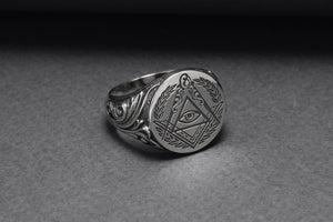 Sterling Silver Masonic Square and Compasses Signet Ring, Handmade Mason Jewelry - vikingworkshop