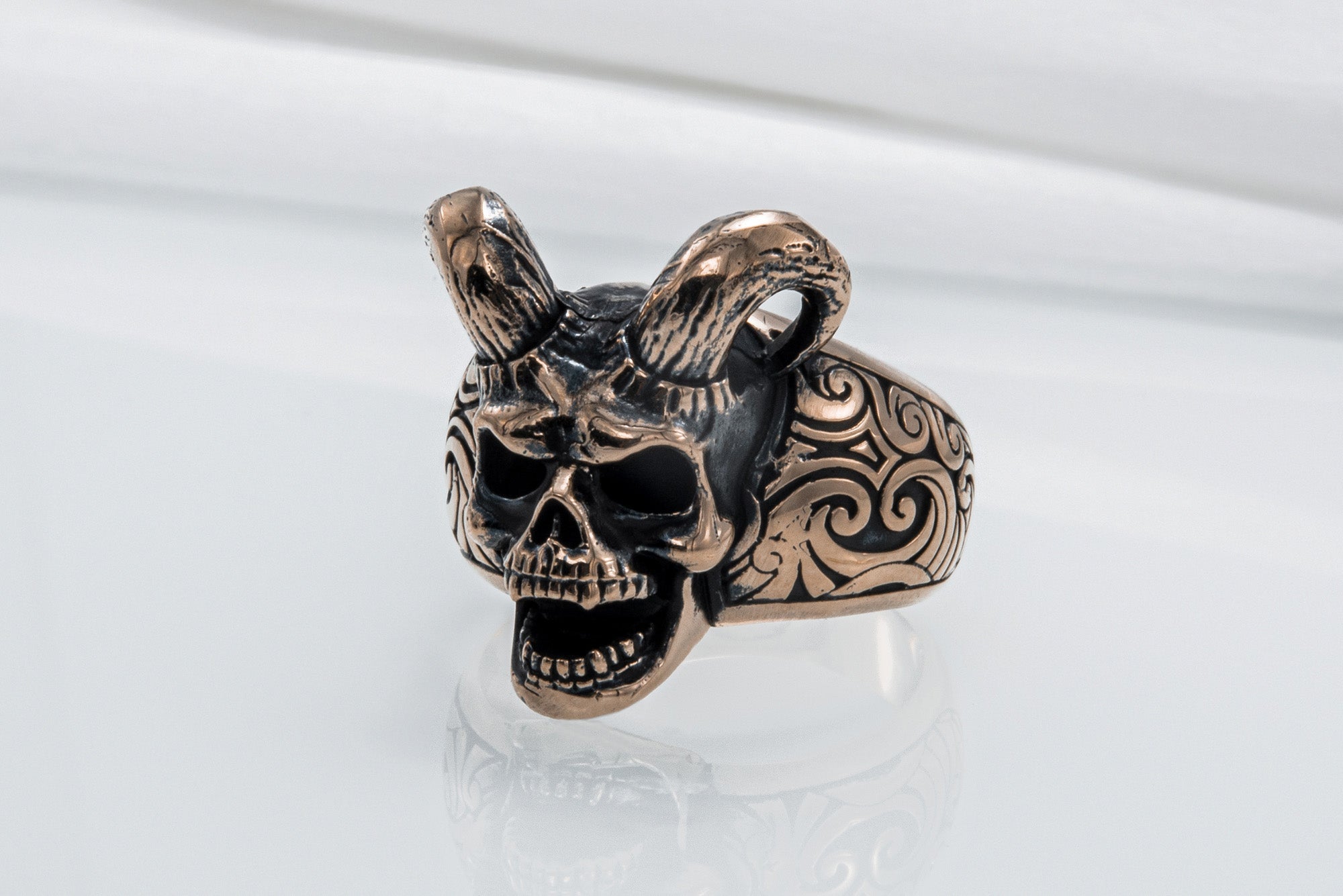 Skull with Horns Ring Bronze Handmade Jewelry - vikingworkshop