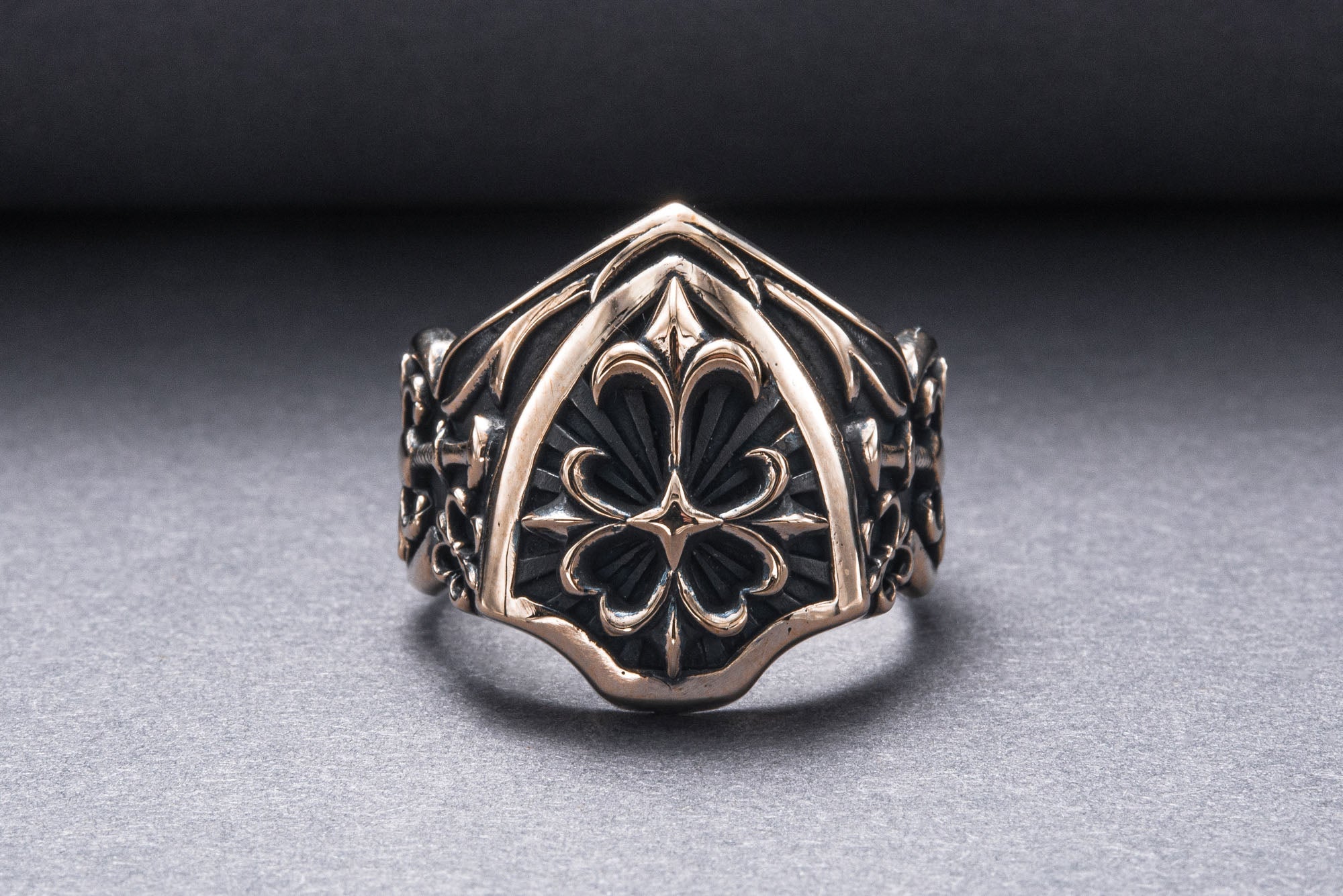 Shield with Heraldic Cross Ring Bronze Handcrafted Jewelry - vikingworkshop