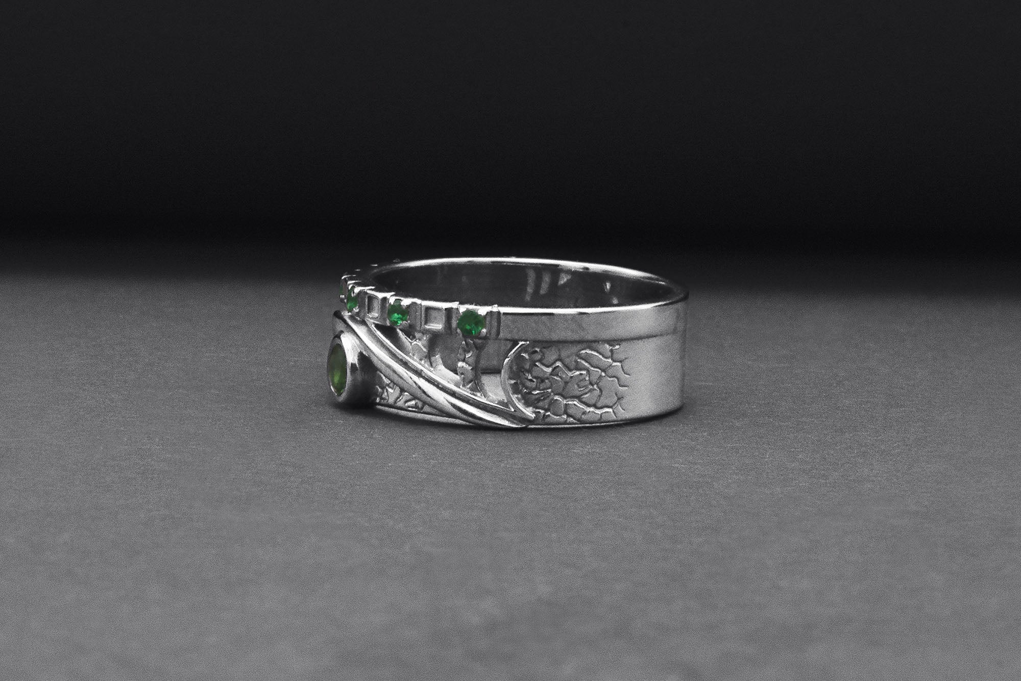 950 Platinum Ring with Green CZ, Handmade Fashion Jewelry - vikingworkshop