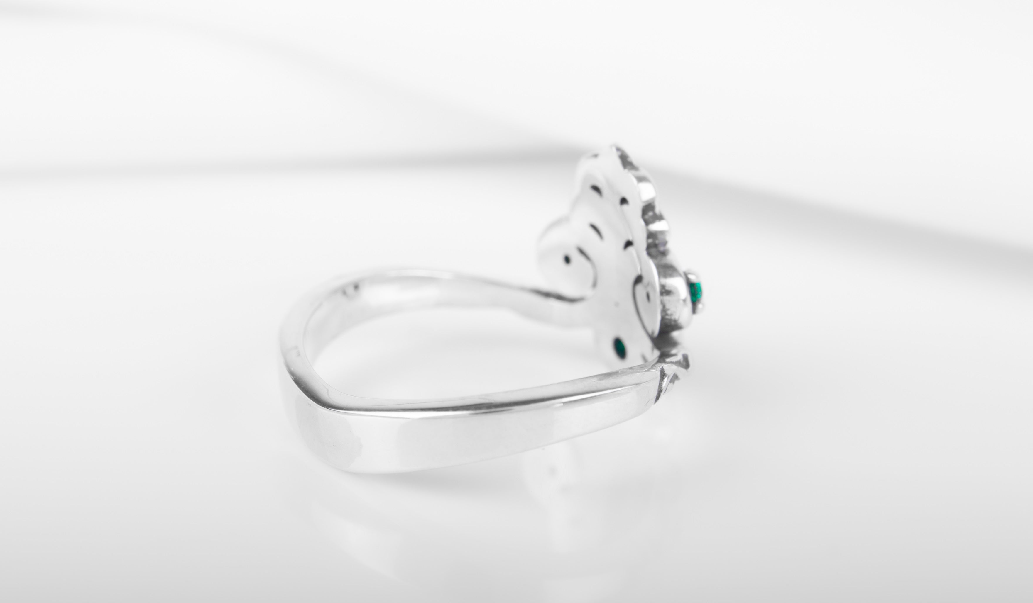 Tiny Sterling Silver Fashion ring with Green Gems, Unique Handmade Jewelry - vikingworkshop