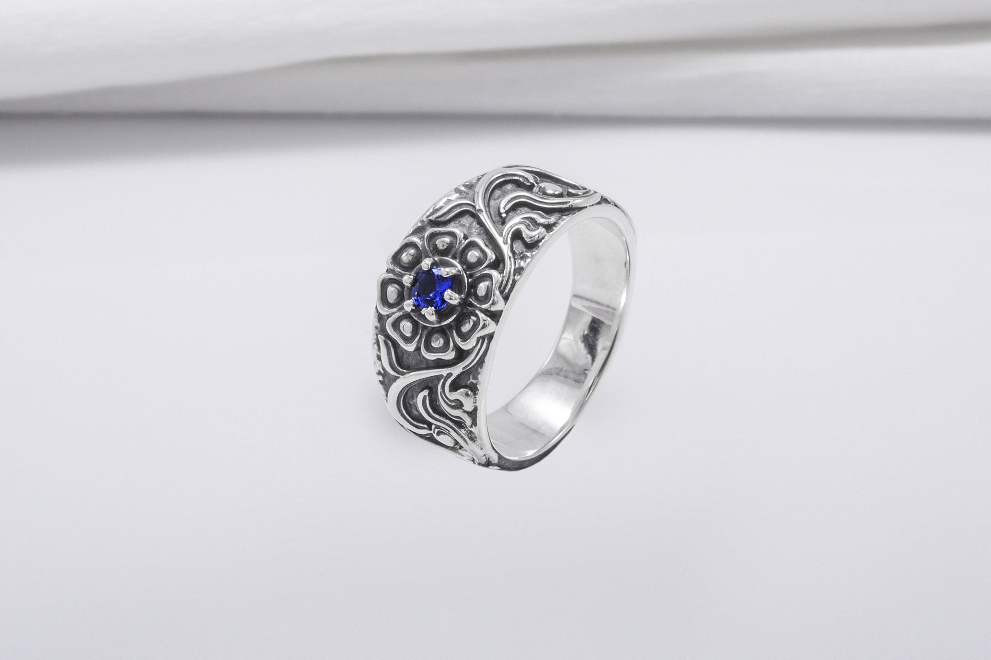 925 Silver Ring With Floral Ornament And Gem, Handmade Jewelry - vikingworkshop