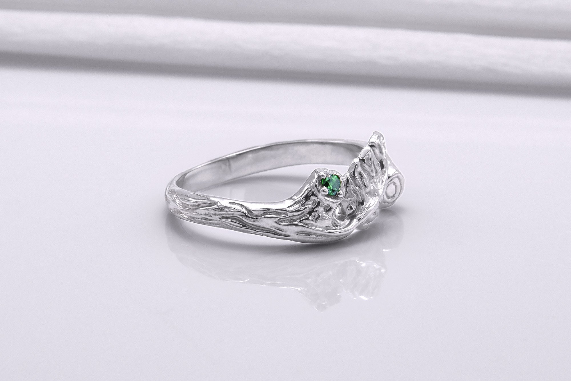 950 Platinum Branch Ring with Leaves and Green Gem, Unique Handmade Jewelry - vikingworkshop