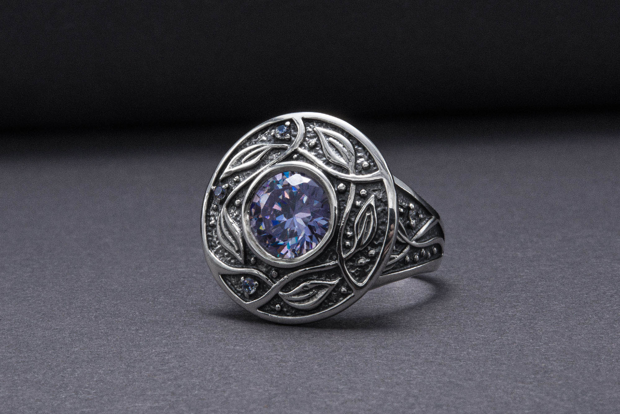 925 Silver Ring With Leaves Ornament And Gems, Handmade Jewelry - vikingworkshop