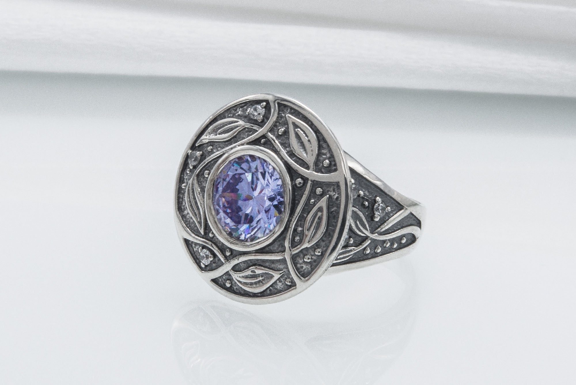 925 Silver Ring With Leaves Ornament And Gems, Handmade Jewelry - vikingworkshop