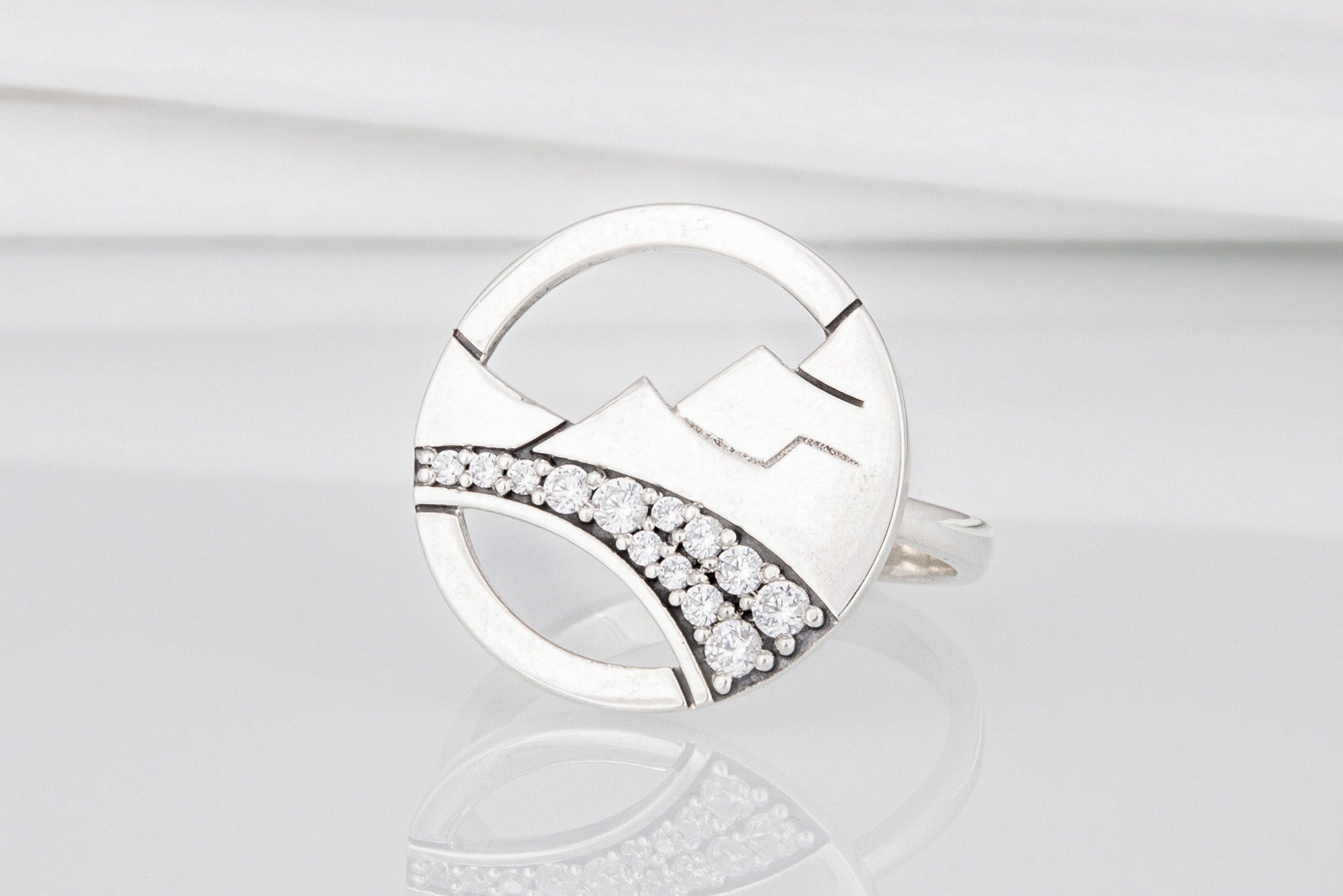 Minimalistic Round 925 Silver Ring with Mountains and Gems, Unique Fashion Jewelry - vikingworkshop