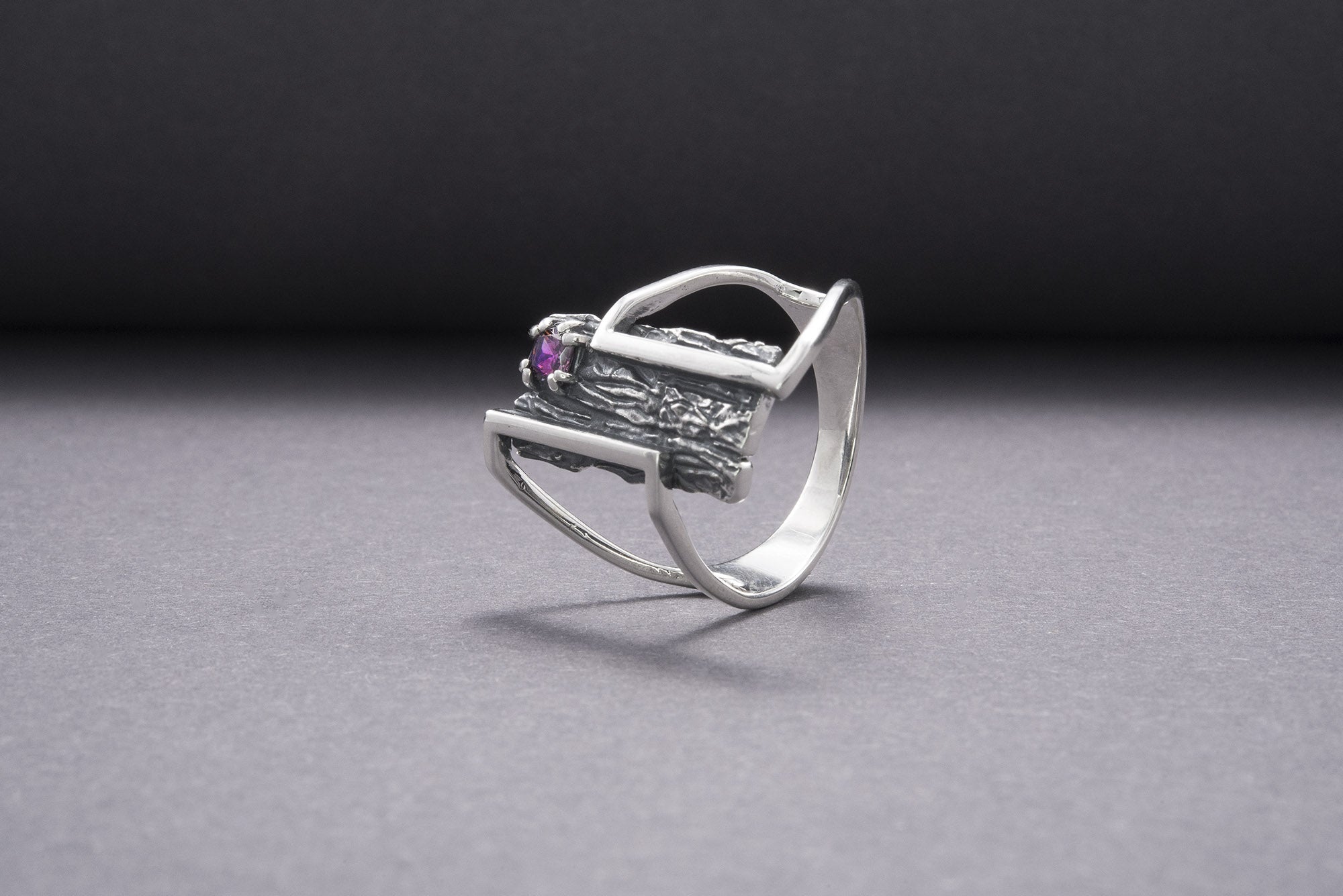 925 Silver Ring With Wood Texture and Purple Gem, Handmade Jewelry - vikingworkshop