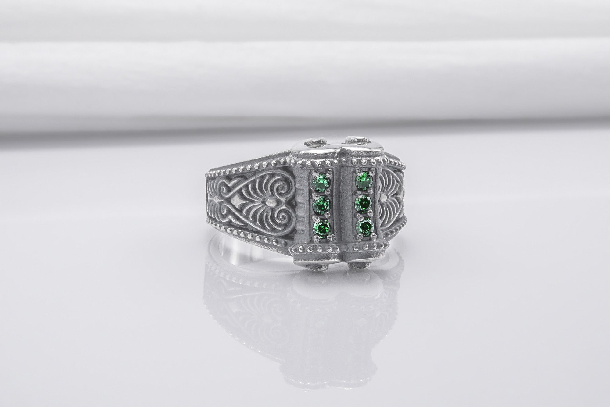 Unique 925 Silver Ring With Green Gems, Handcrafted Jewelry - vikingworkshop