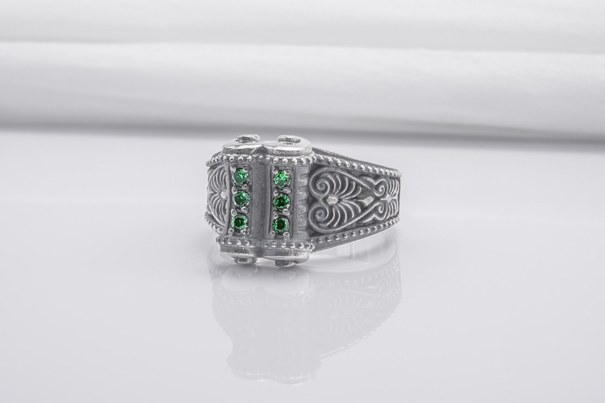 Unique 925 Silver Ring With Green Gems, Handcrafted Jewelry - vikingworkshop