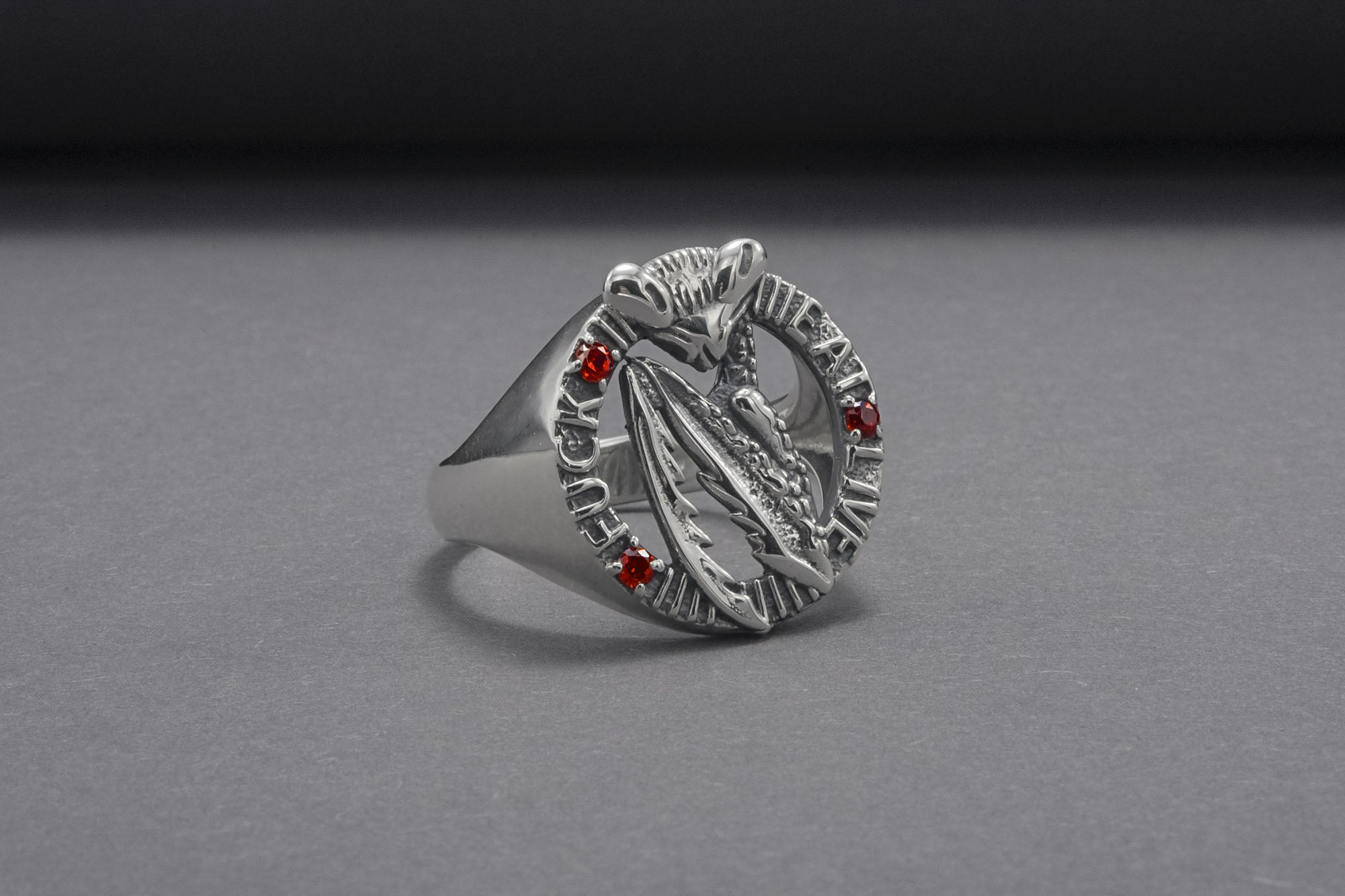 Mantis Sterling Silver Round Ring with Red Gems, Handmade Jewelry - vikingworkshop