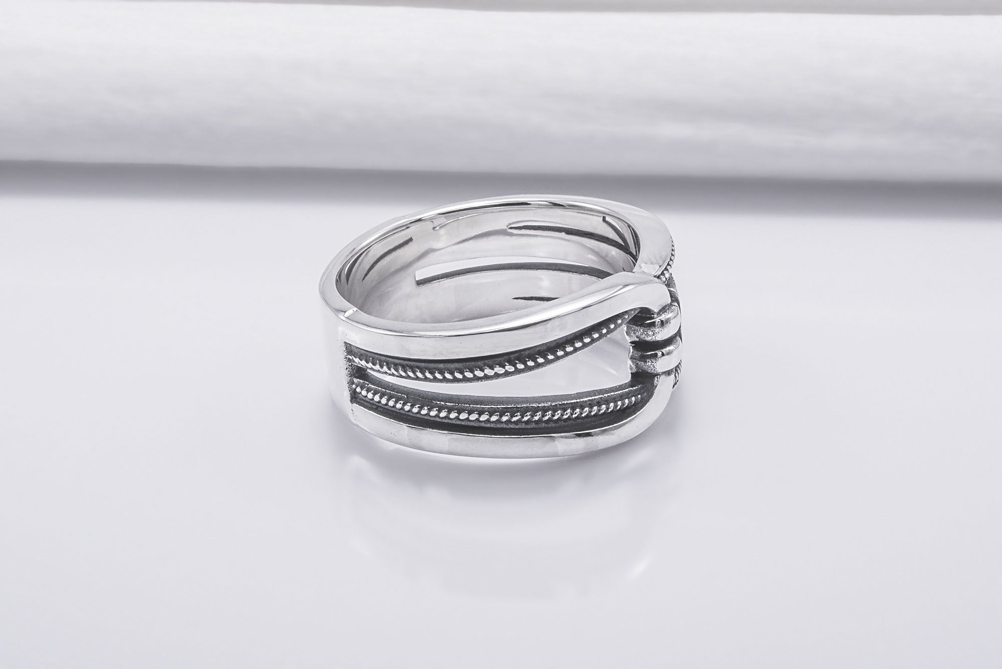 Minimalistic Chain Sterling Silver Ring, Handcrafted Jewelry - vikingworkshop