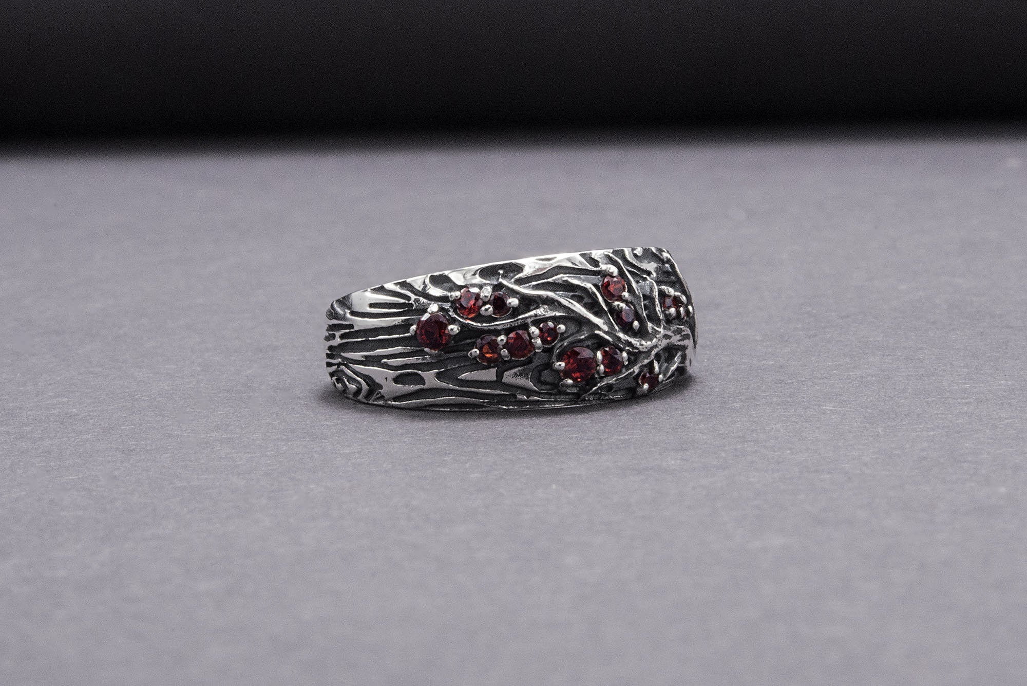 Tree And Wood Texture 925 Silver Ring With Red Gems Sterling Silver Jewelry - vikingworkshop