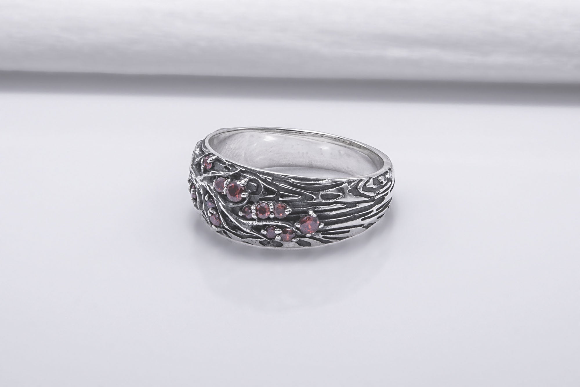 Tree And Wood Texture 925 Silver Ring With Red Gems Sterling Silver Jewelry - vikingworkshop