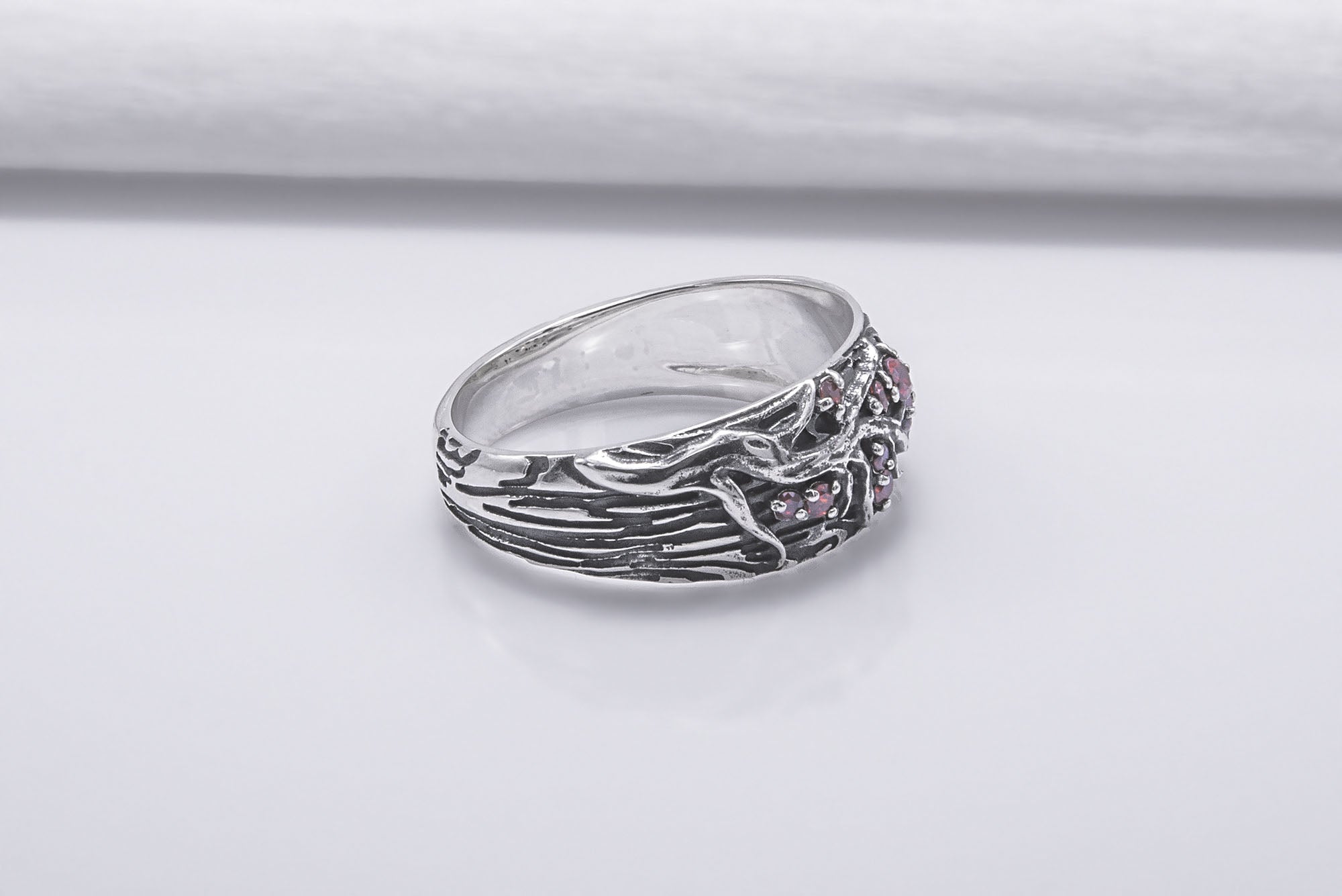 Tree And Wood Texture 925 Silver Ring With Red Gems Sterling Silver Jewelry - vikingworkshop