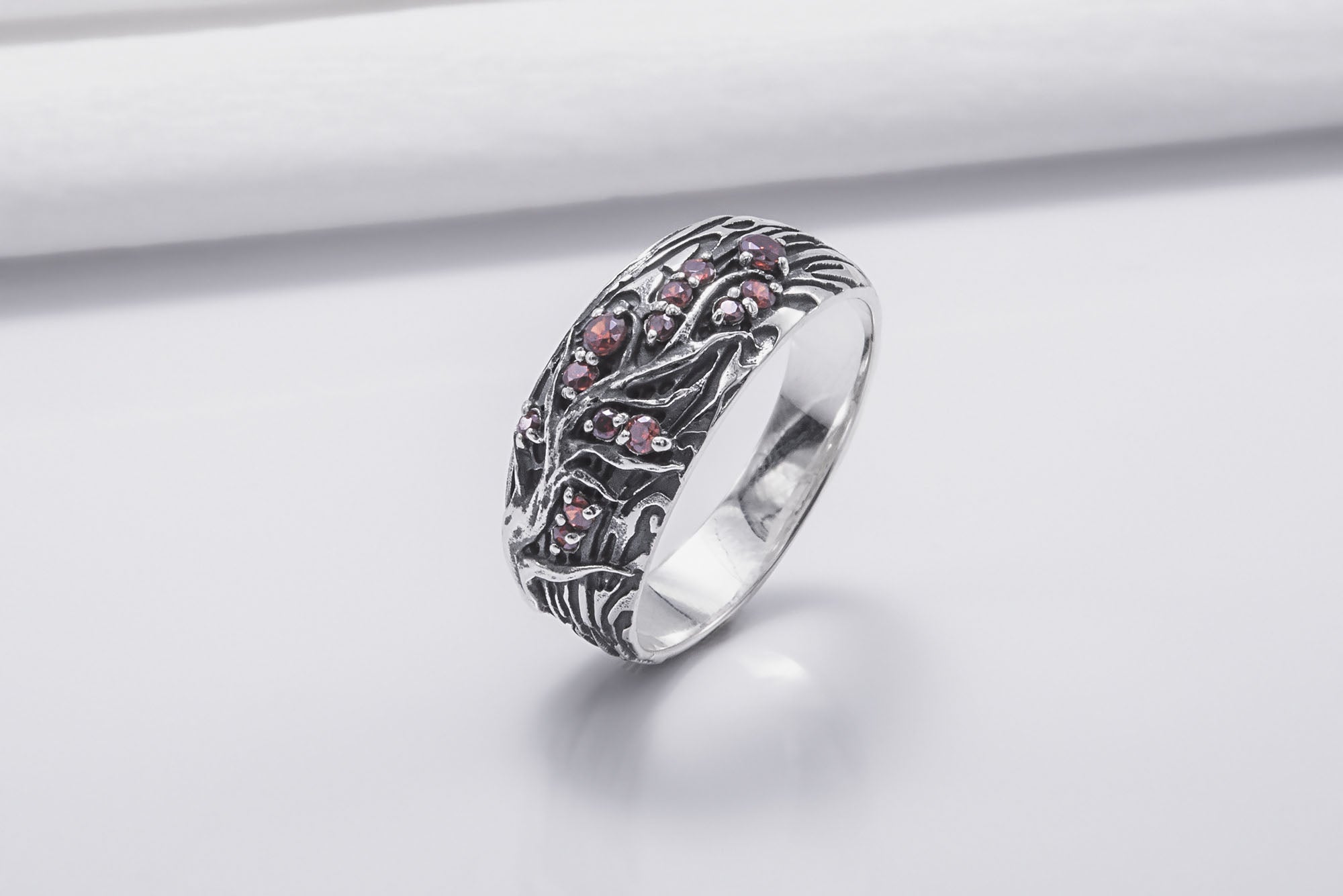 Tree And Wood Texture 925 Silver Ring With Red Gems Sterling Silver Jewelry - vikingworkshop