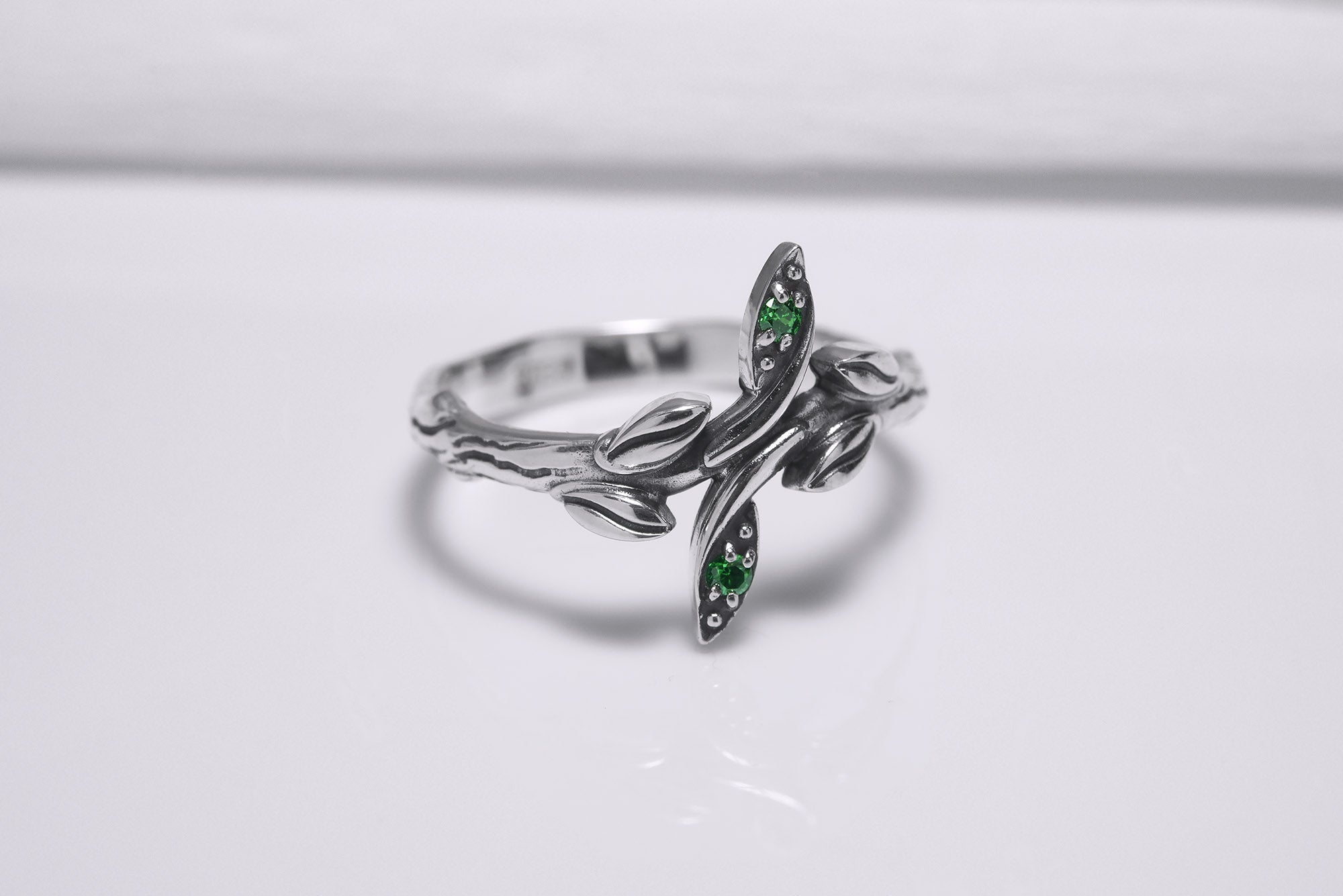 Sterling Silver Ring with Branch, Floral Ornament and Green Gems, Handmade Fashion Jewelry - vikingworkshop