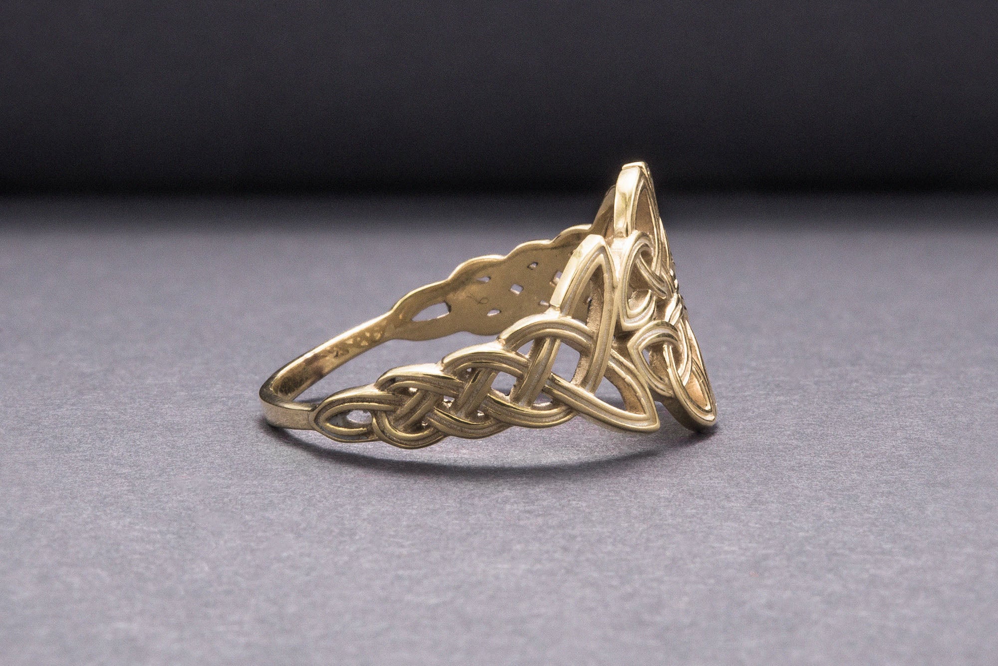 14K Gold Celtic Ornament Ring Handmade Celtic Ring - vikingworkshop