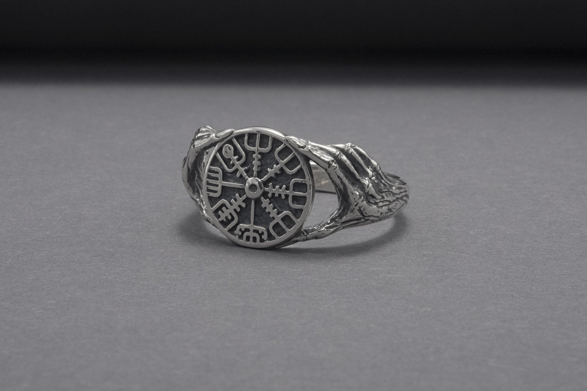 Minimalistic Vegvisir Steerling Silver Ring, Handmade Jewelry - vikingworkshop