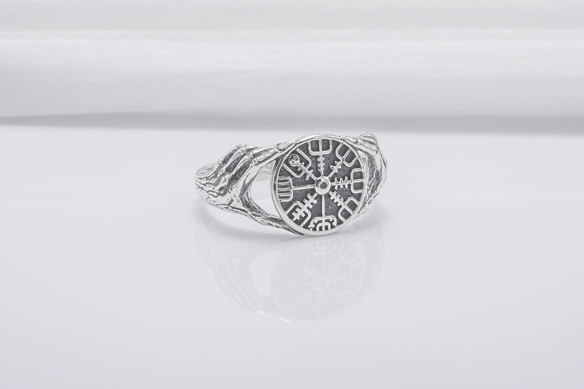 Minimalistic Vegvisir Steerling Silver Ring, Handmade Jewelry - vikingworkshop