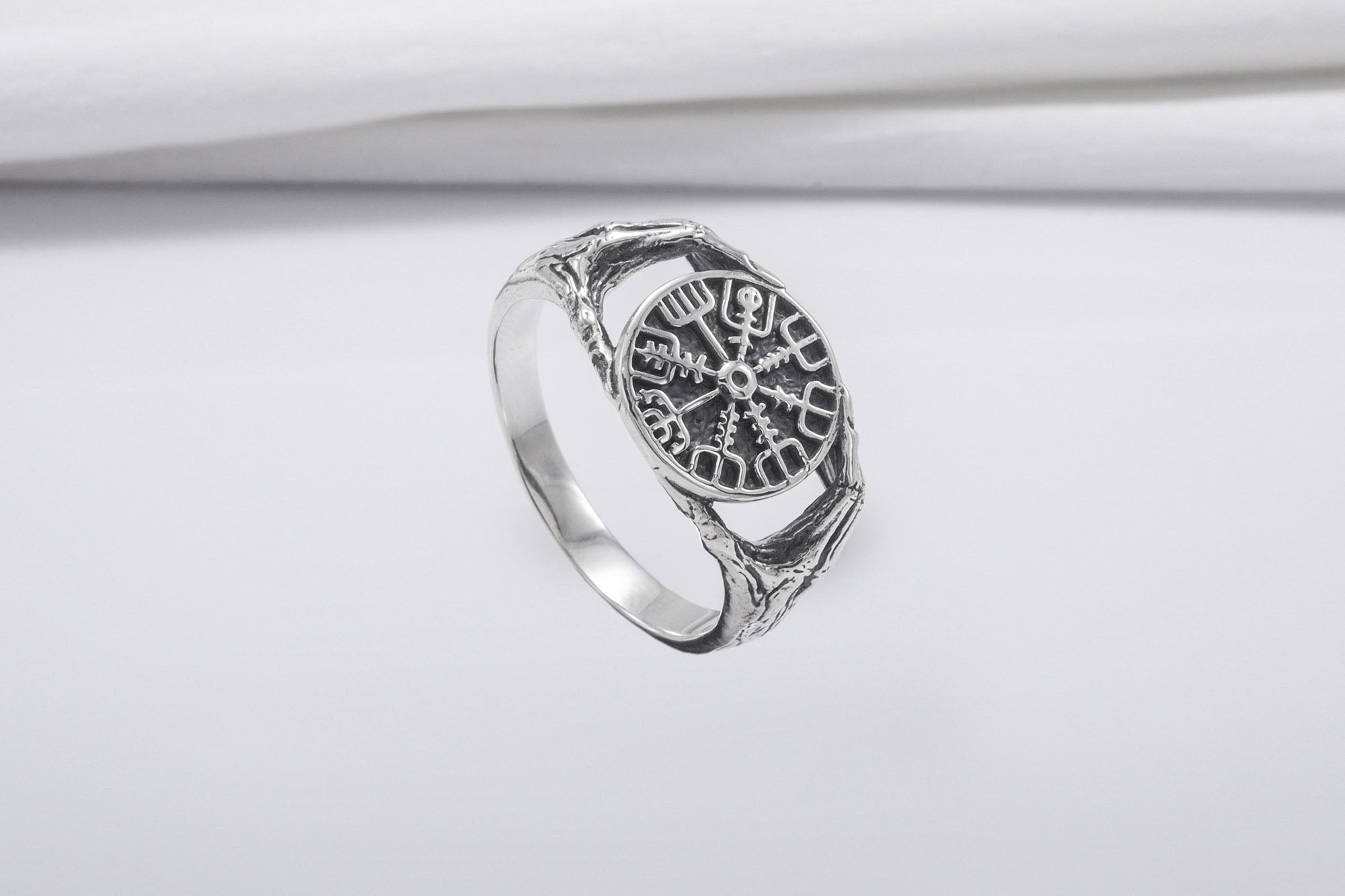 Minimalistic Vegvisir Steerling Silver Ring, Handmade Jewelry - vikingworkshop