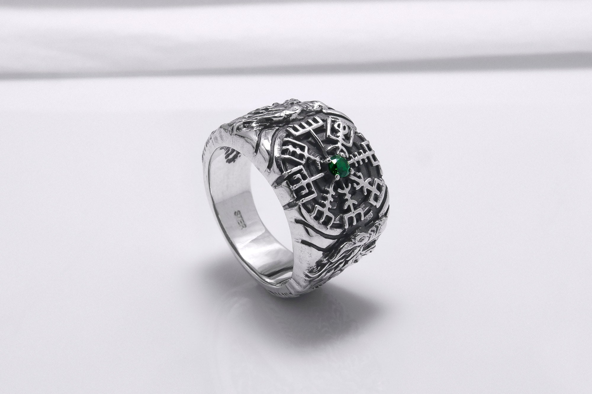 925 Silver Vegvisir Signet Ring with Green Gem and Ornament, Handcrafted Viking Jewelry - vikingworkshop